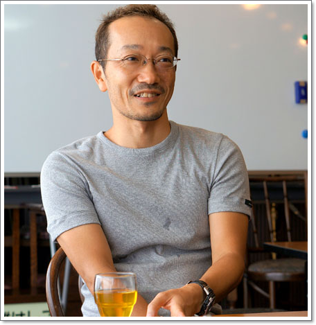 高野秀行の妻・片野ゆかとは？トークショーやオススメ本、逮捕について！ 今日のはてな？